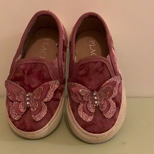 Toddler crushed velvet butterfly slip on sneakers